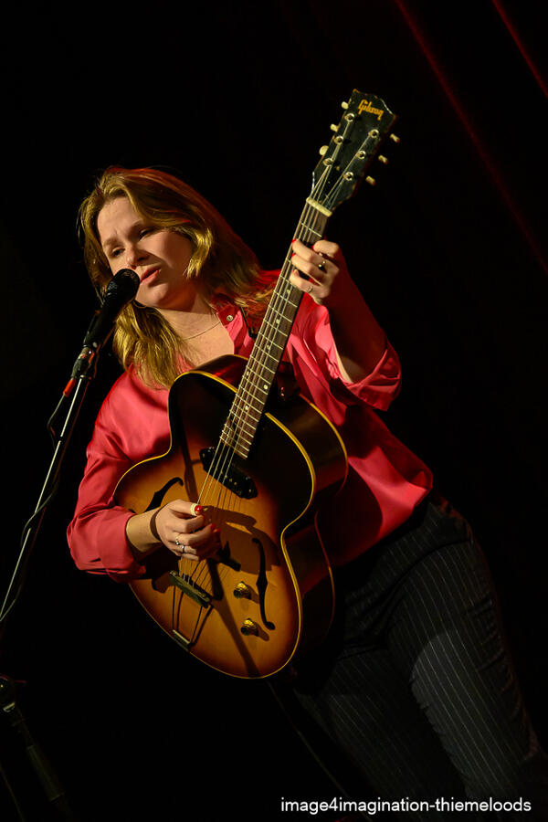 katie spencer - thiemeloods